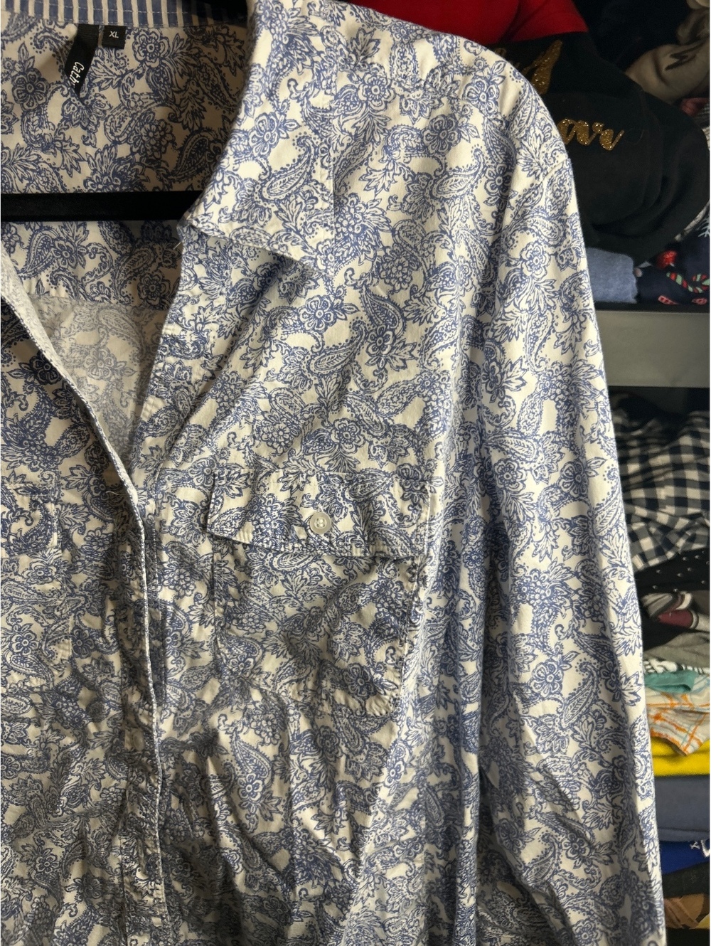 Cathy XL Blue and White Paisley Button-Up Shirt - Picture 1 of 6